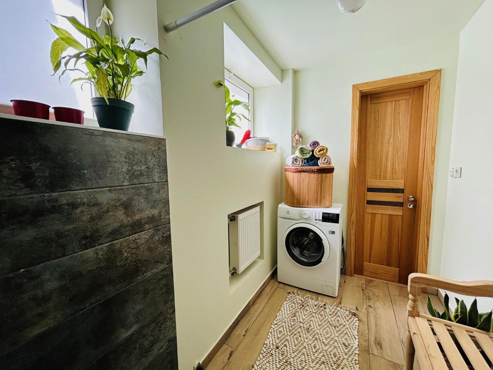 Three Bedroom With Two Terraces For 7People+Baby Kaunas Exterior photo
